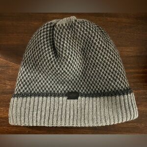 Dockers Gray Knit Beanie Classic Warm Sherpa lined fitted